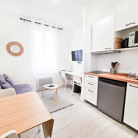 Le Valmy #2 - Cosy Studio - Daire *